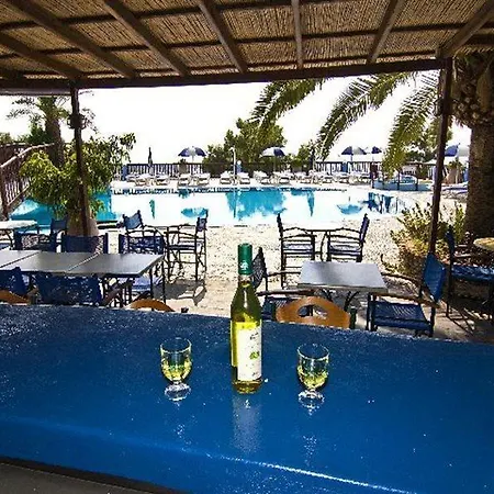 Karpathios Aparthotel Pefki