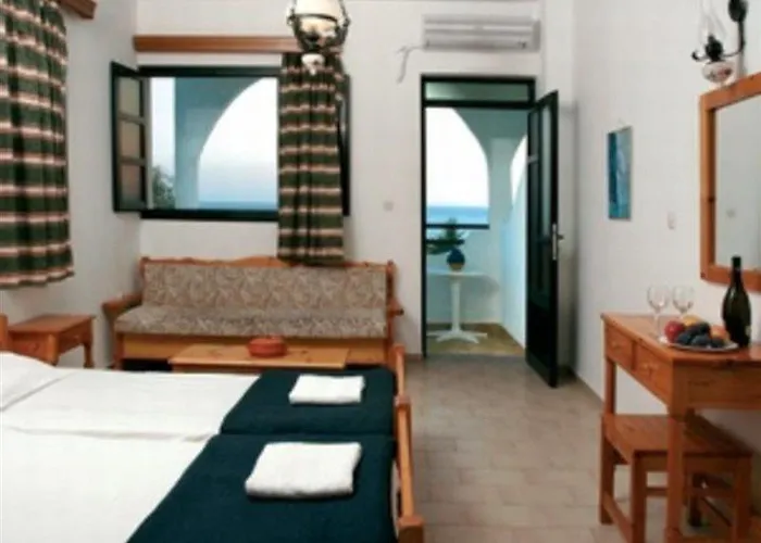 Karpathios Aparthotel 2*